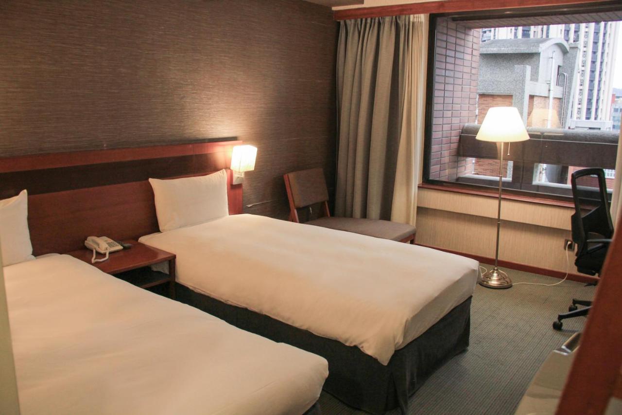 Guide Hotel Hsinchu Zhongyang Exterior photo