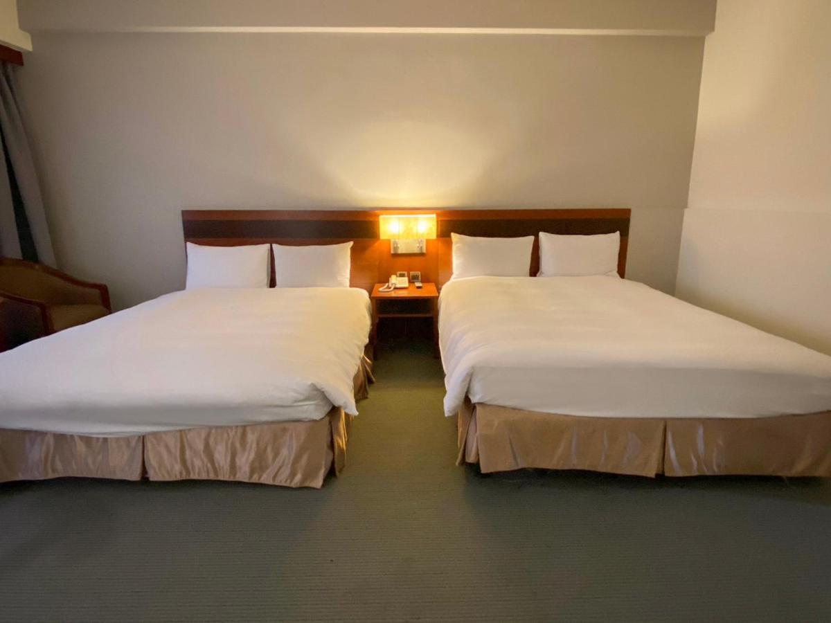Guide Hotel Hsinchu Zhongyang Exterior photo